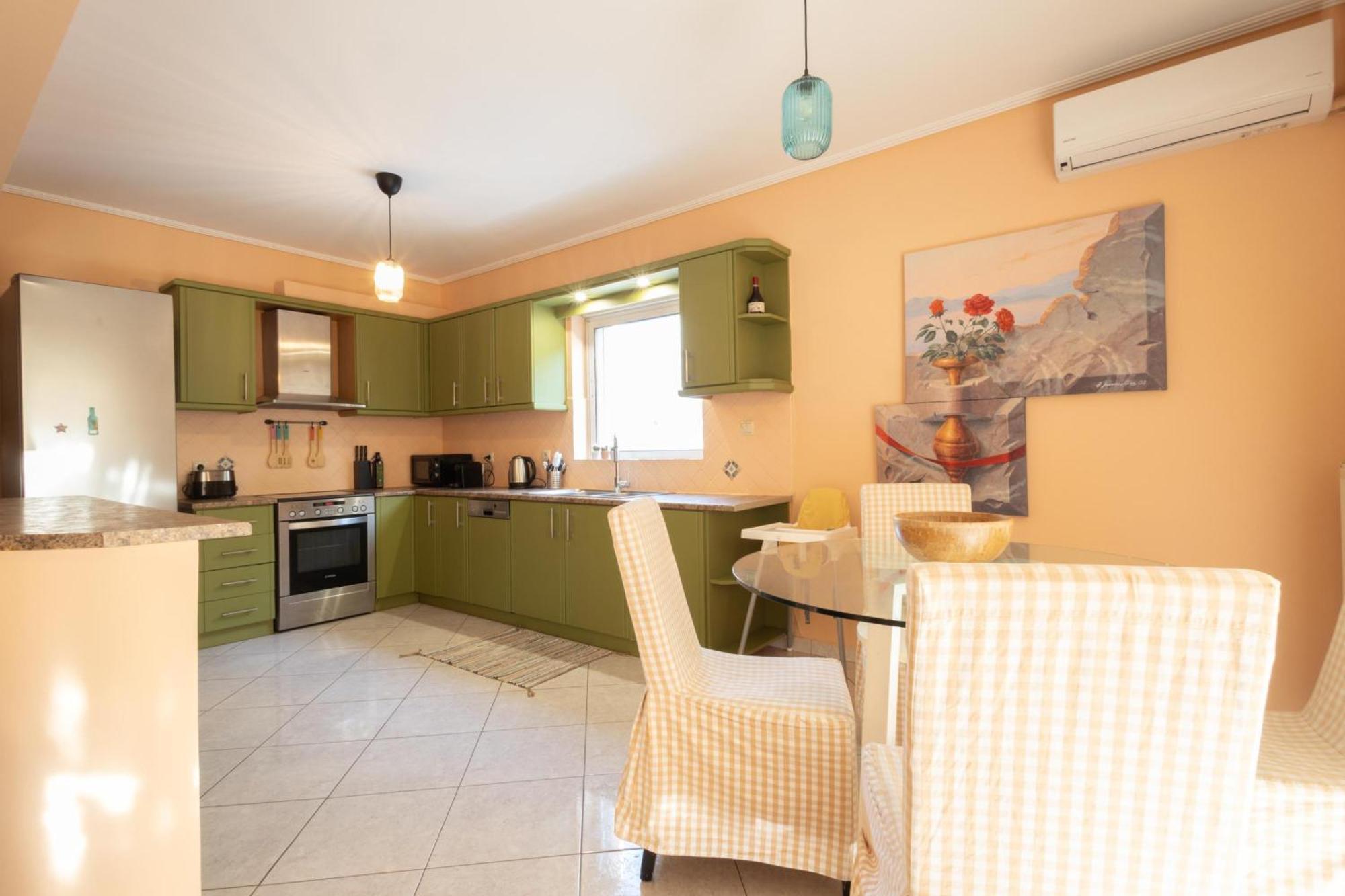 Luxury And Spacious Apt For 6 Guests Athen Eksteriør billede