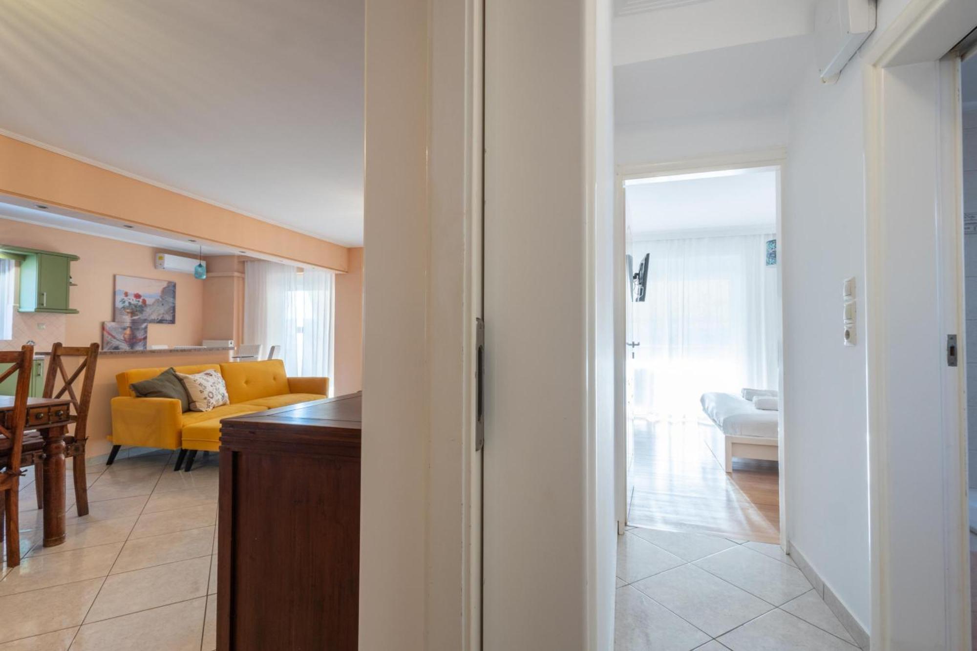 Luxury And Spacious Apt For 6 Guests Athen Eksteriør billede
