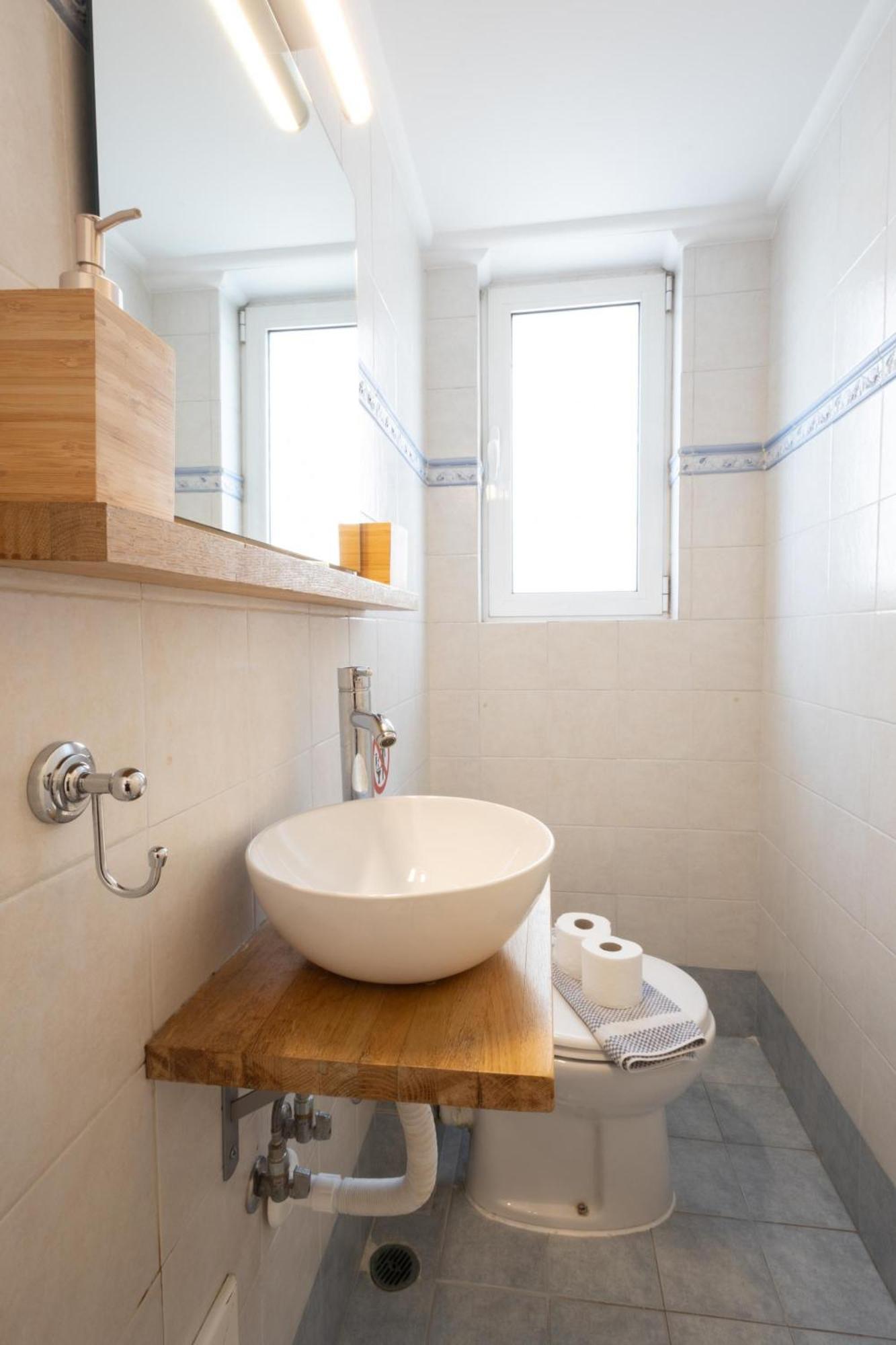 Luxury And Spacious Apt For 6 Guests Athen Eksteriør billede
