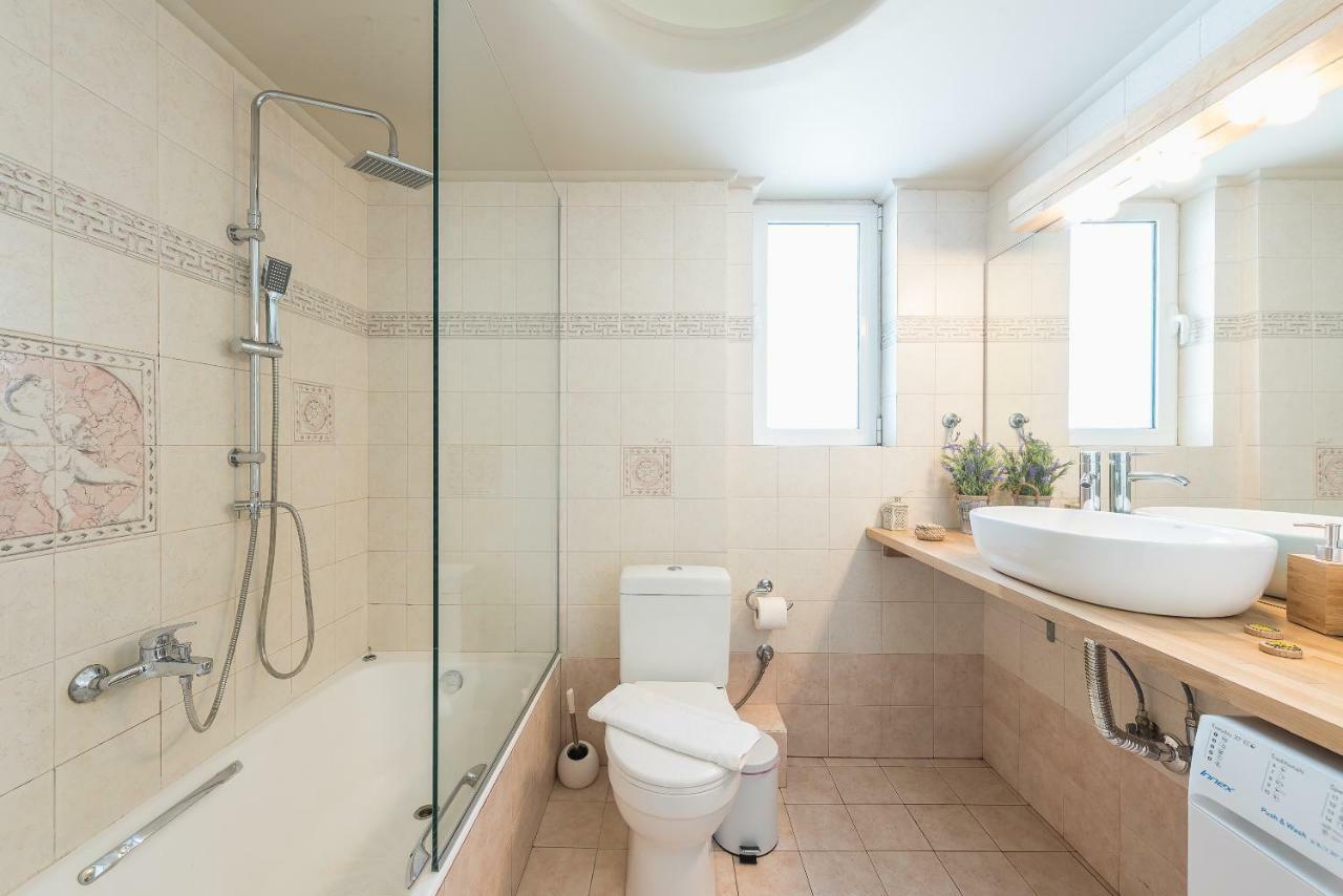 Luxury And Spacious Apt For 6 Guests Athen Eksteriør billede